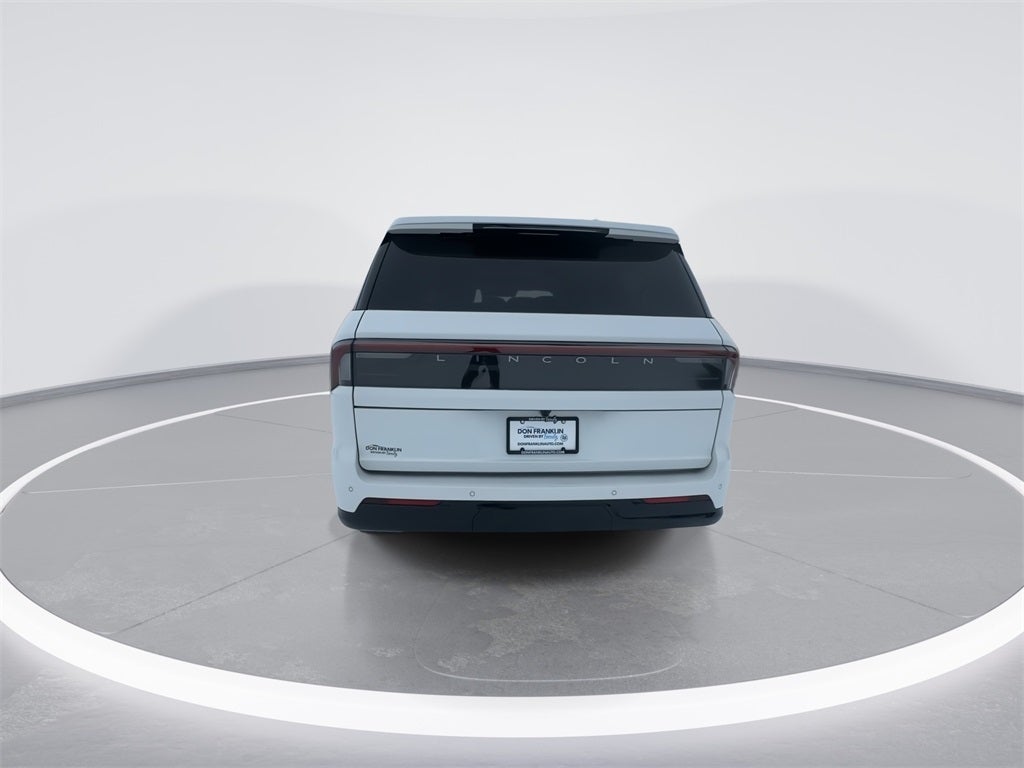 2026 Lincoln Navigator L Reserve