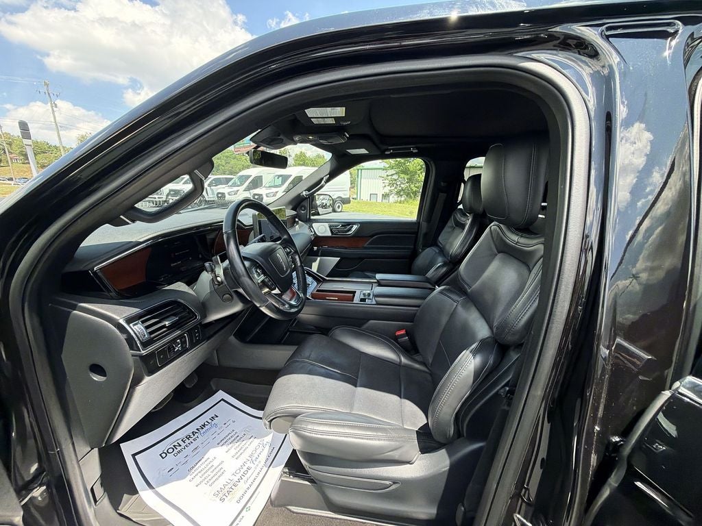 2022 Lincoln Navigator L Reserve