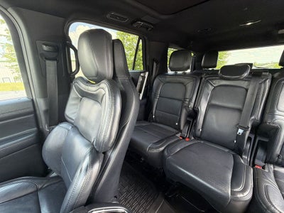 2022 Lincoln Navigator L Reserve