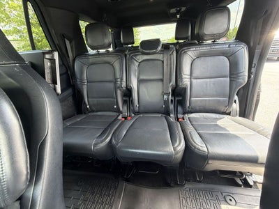2022 Lincoln Navigator L Reserve