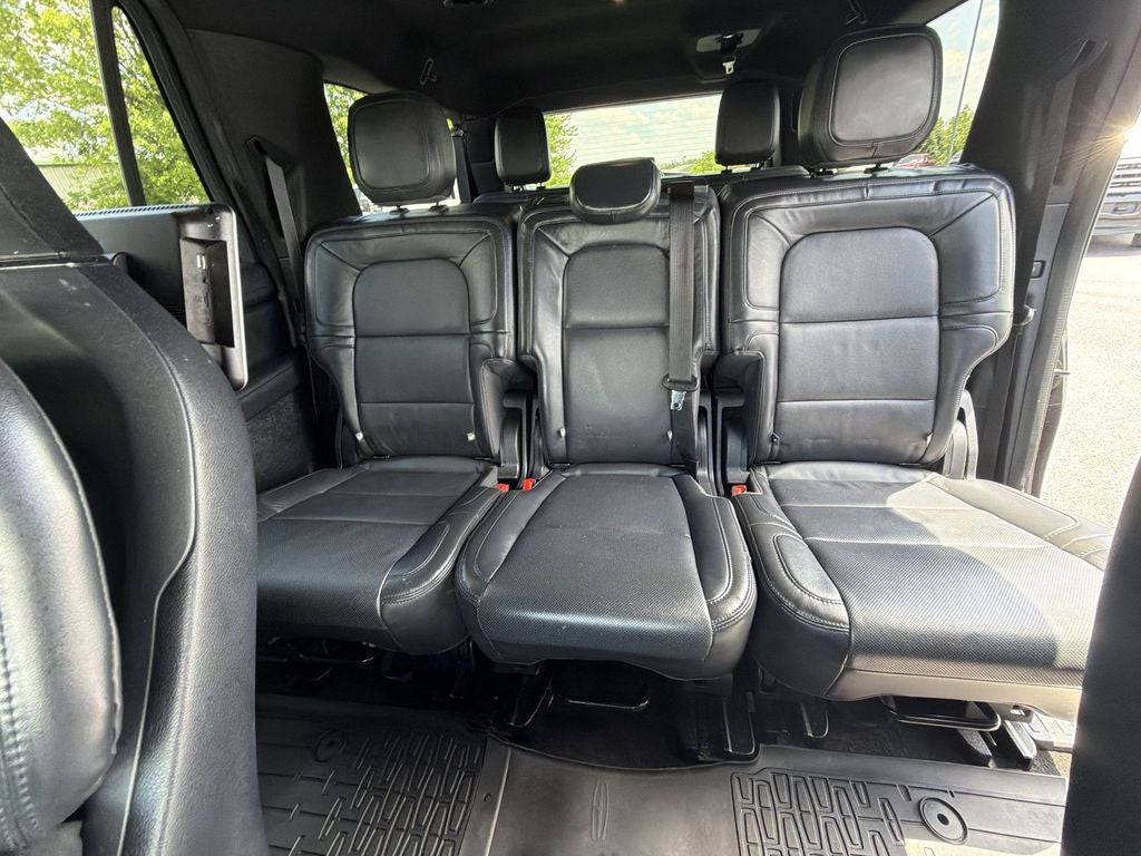 2022 Lincoln Navigator L Reserve