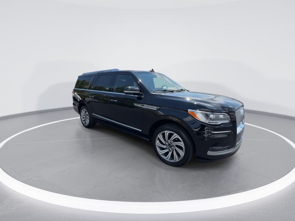 2022 Lincoln Navigator L Reserve
