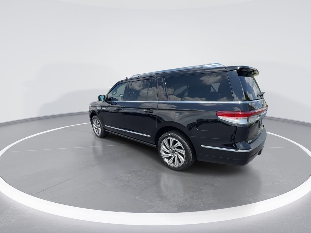 2022 Lincoln Navigator L Reserve