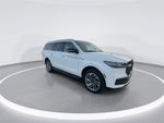 2026 Lincoln Navigator L Premiere
