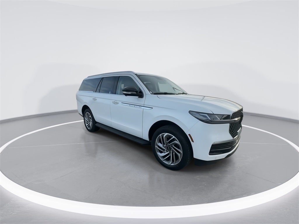 2026 Lincoln Navigator L Premiere