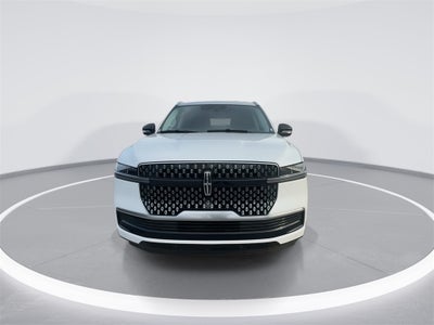 2026 Lincoln Navigator L Premiere