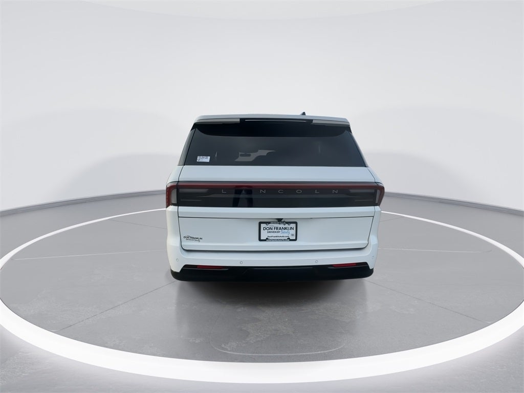 2026 Lincoln Navigator L Premiere