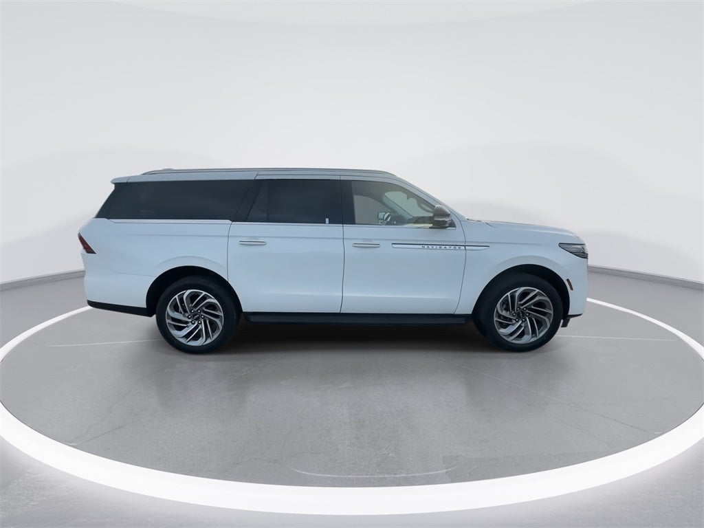 2026 Lincoln Navigator L Premiere