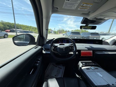 2026 Lincoln Navigator L Premiere