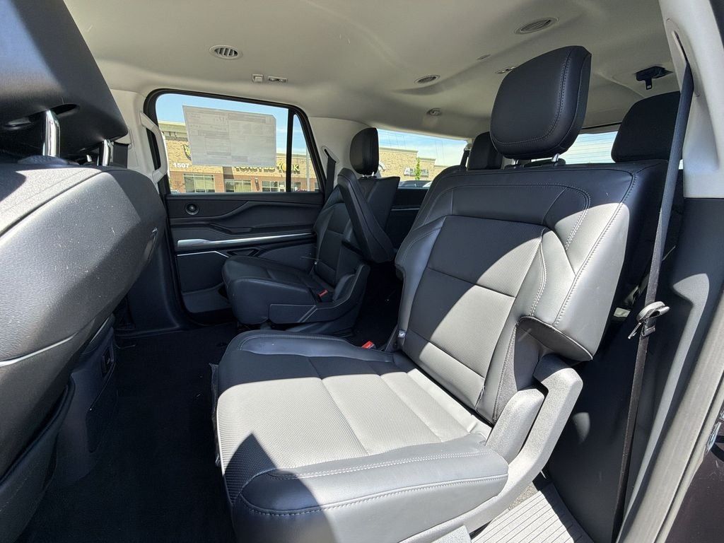 2026 Lincoln Navigator L Premiere
