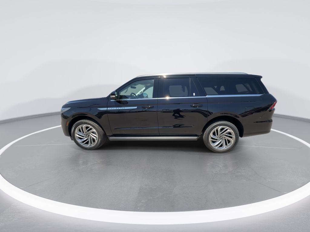 2026 Lincoln Navigator L Premiere