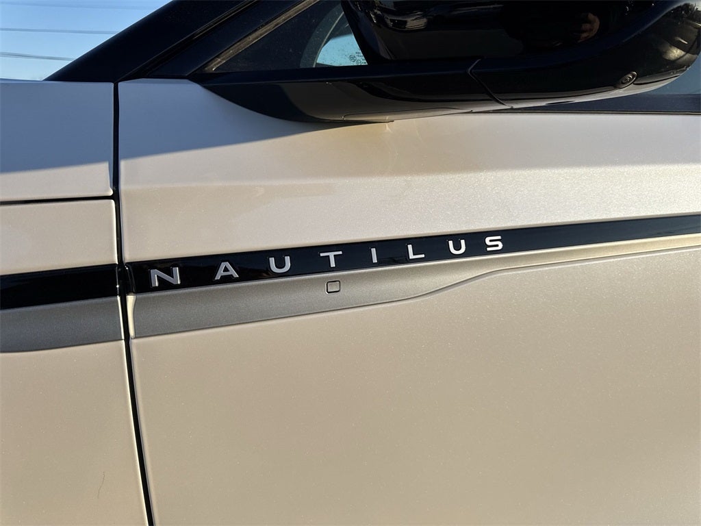 2026 Lincoln Nautilus Reserve