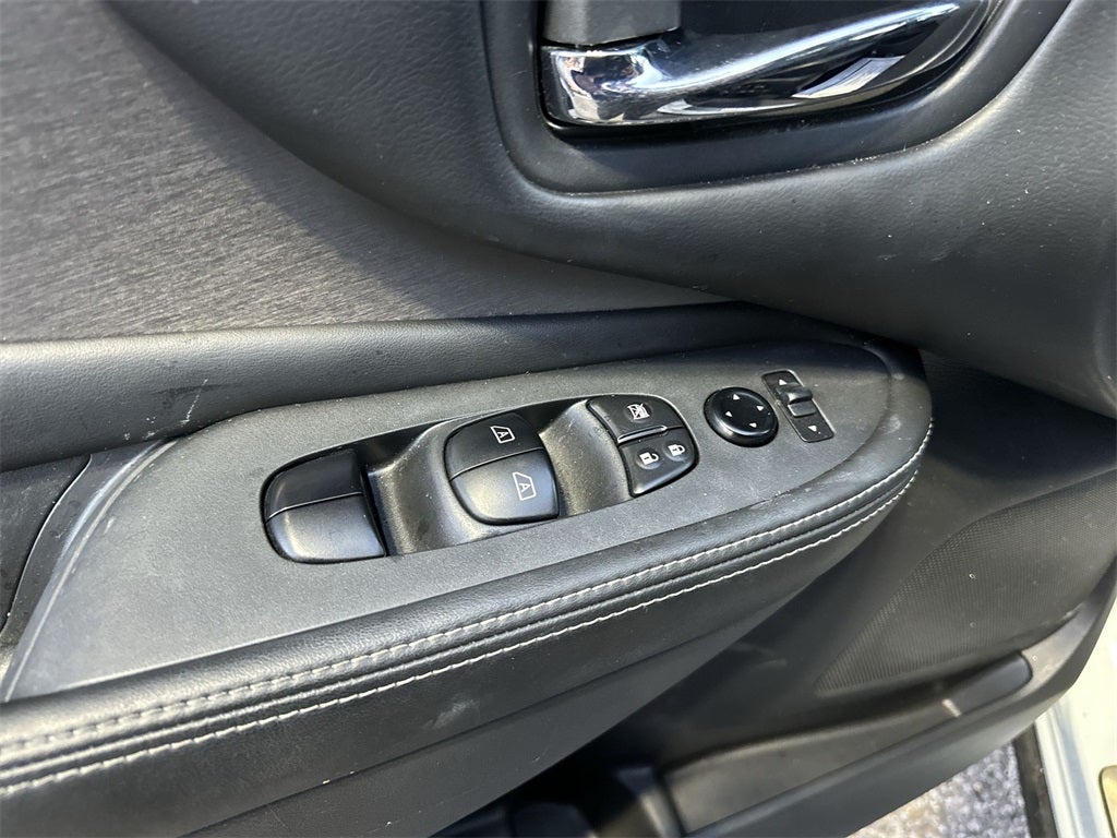 2022 Nissan Murano SV