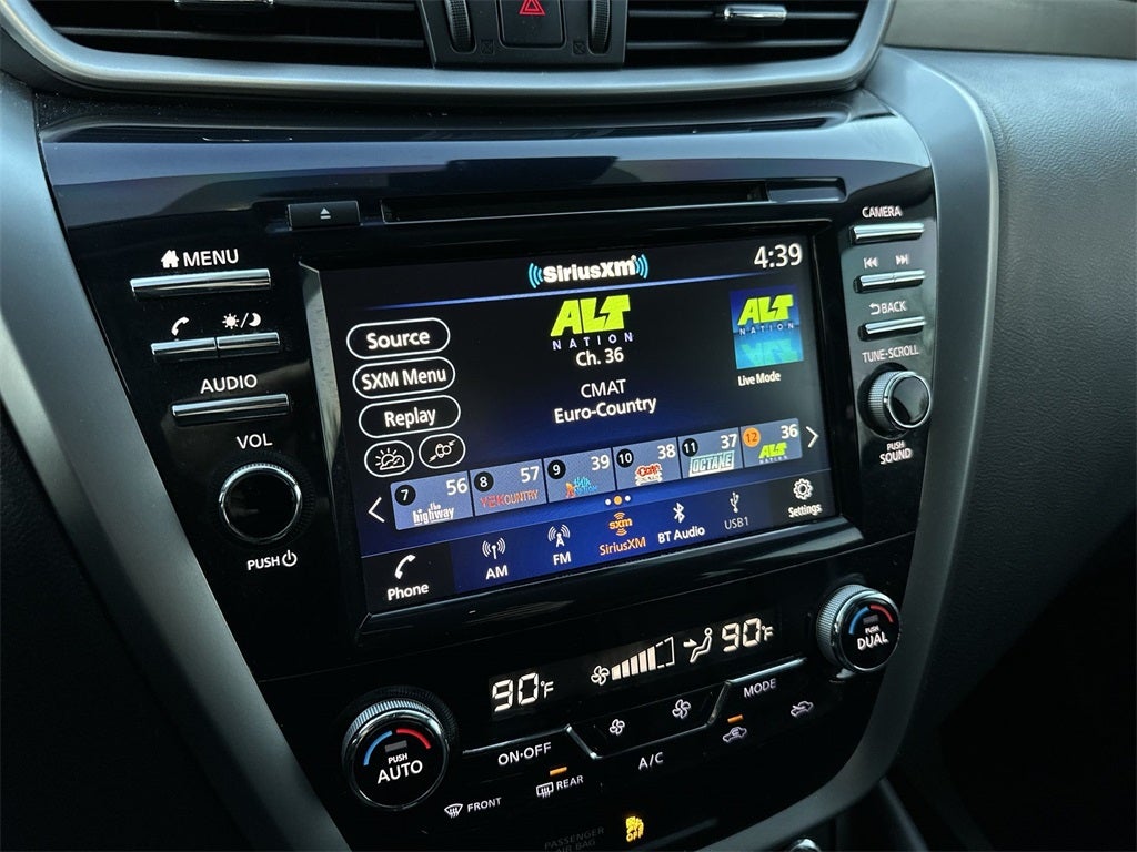 2022 Nissan Murano SV