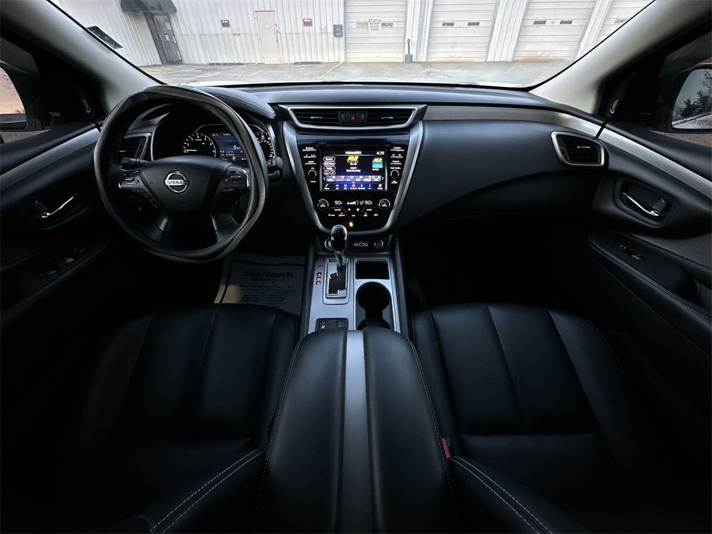 2022 Nissan Murano SV