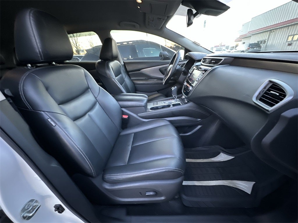 2022 Nissan Murano SV