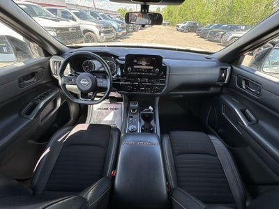 2023 Nissan Pathfinder Rock Creek