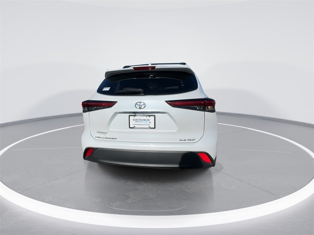 2022 Toyota Highlander XLE