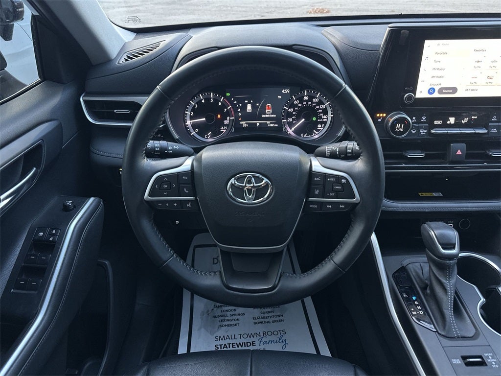 2023 Toyota Highlander L