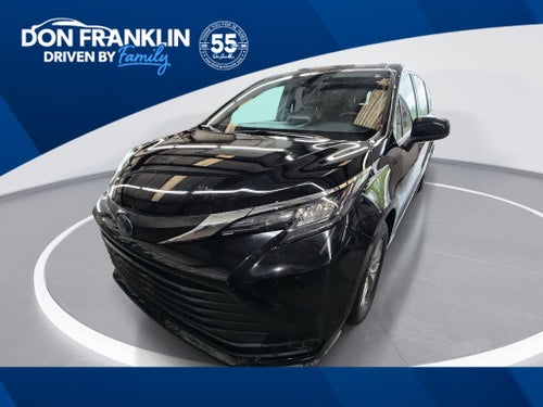 2024 Toyota Sienna LE 8 Passenger