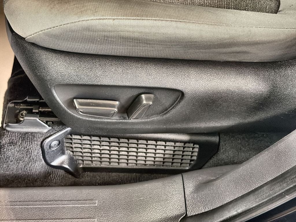 2024 Toyota Sienna LE 8 Passenger