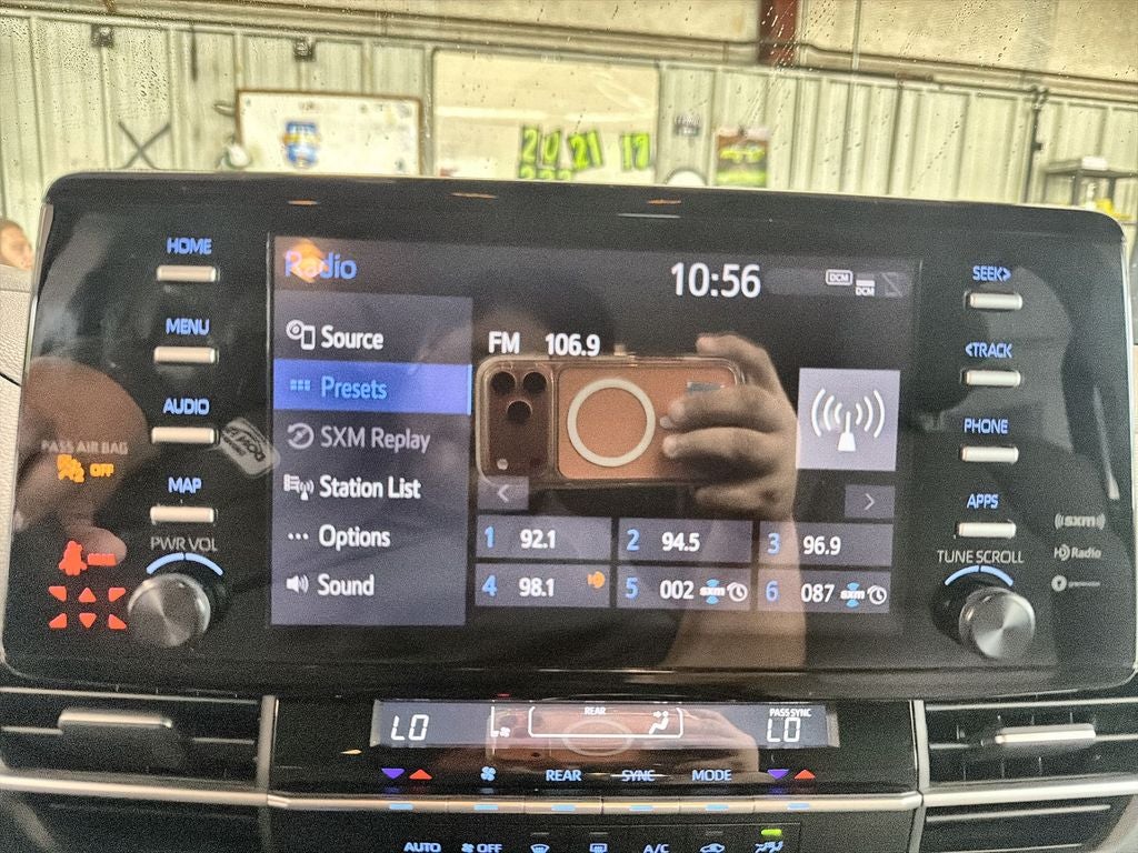 2024 Toyota Sienna LE 8 Passenger