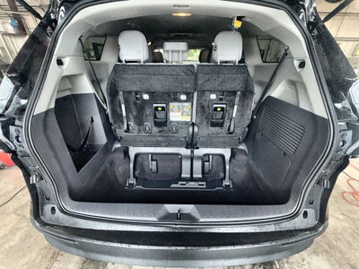 2024 Toyota Sienna LE 8 Passenger