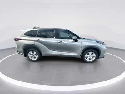 2023 Toyota Highlander Hybrid LE