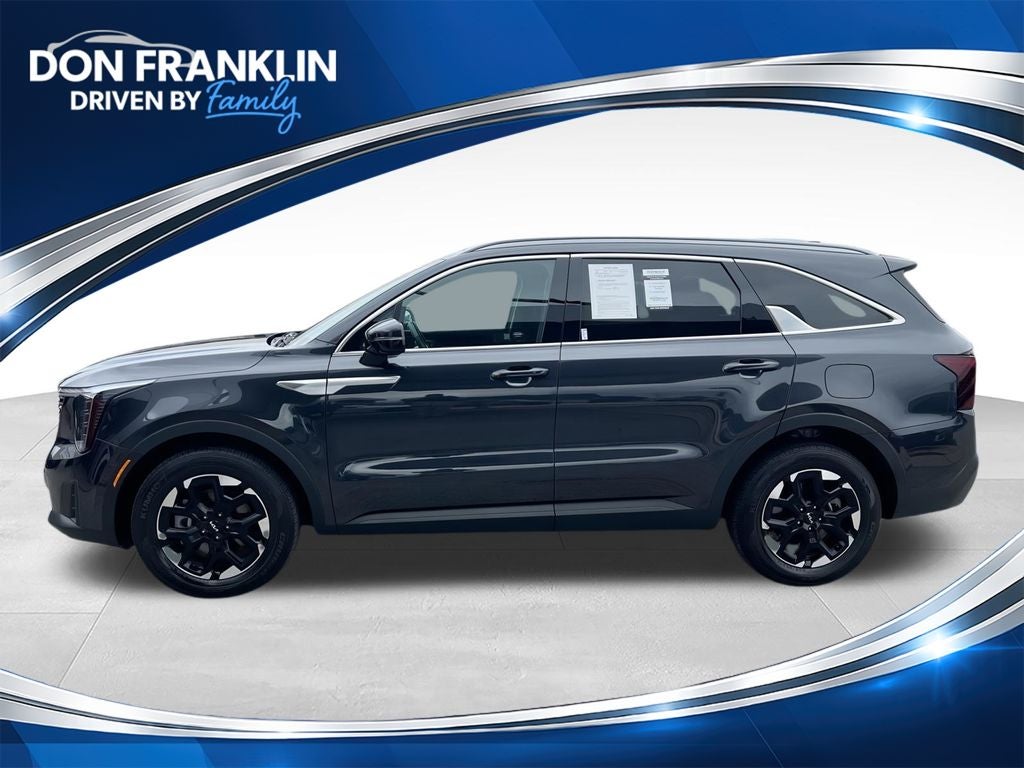 2025 Kia Sorento S