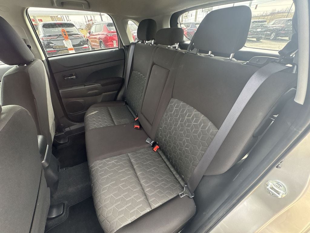 2025 Mitsubishi Outlander Sport Base