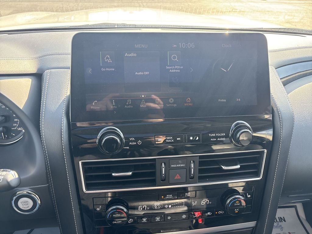 2023 INFINITI QX80 LUXE