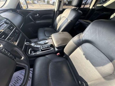 2023 INFINITI QX80 LUXE