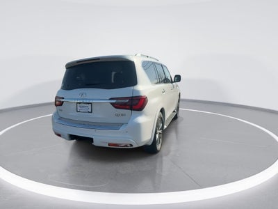 2023 INFINITI QX80 LUXE