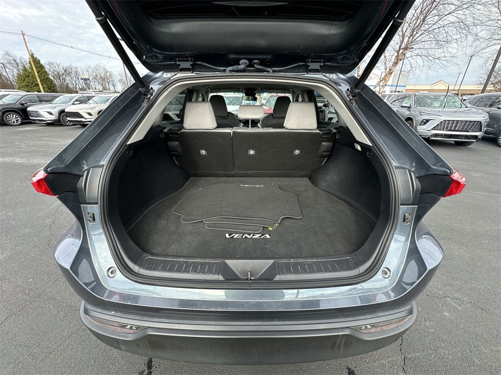 2022 Toyota Venza XLE