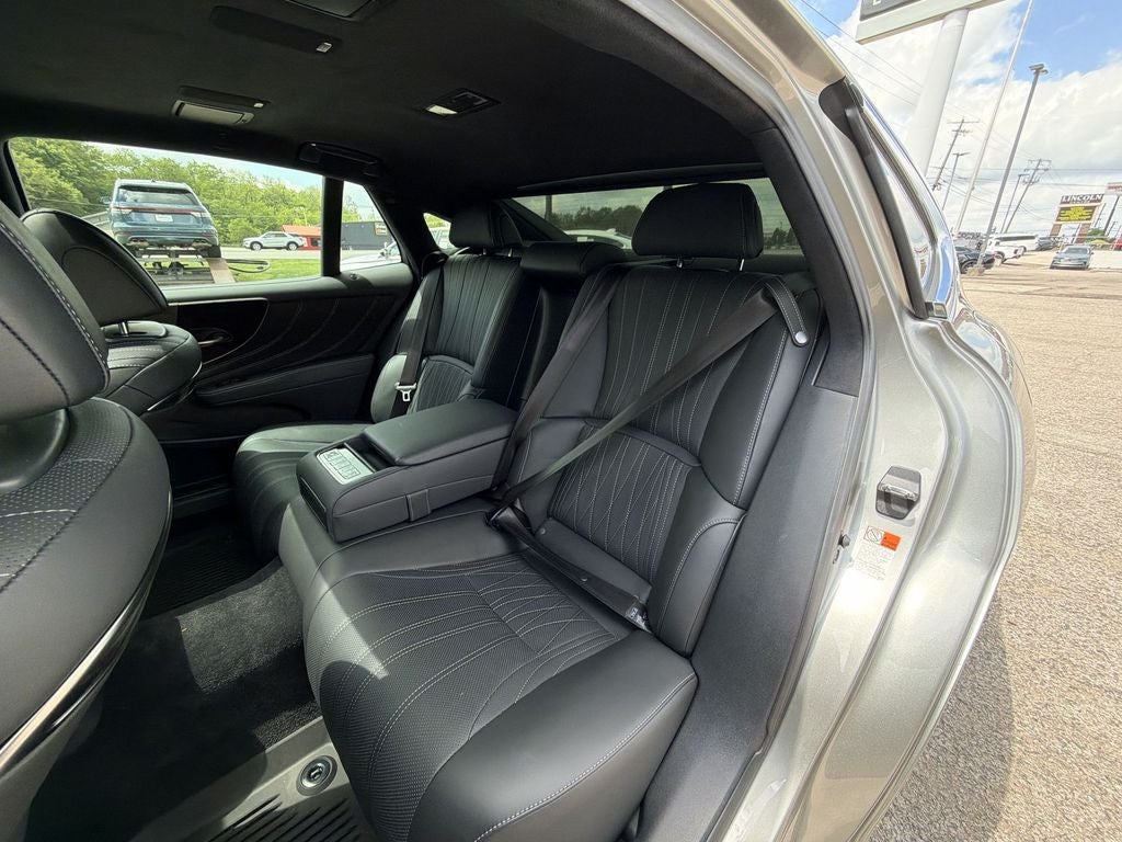 2019 Lexus LS 500 Base
