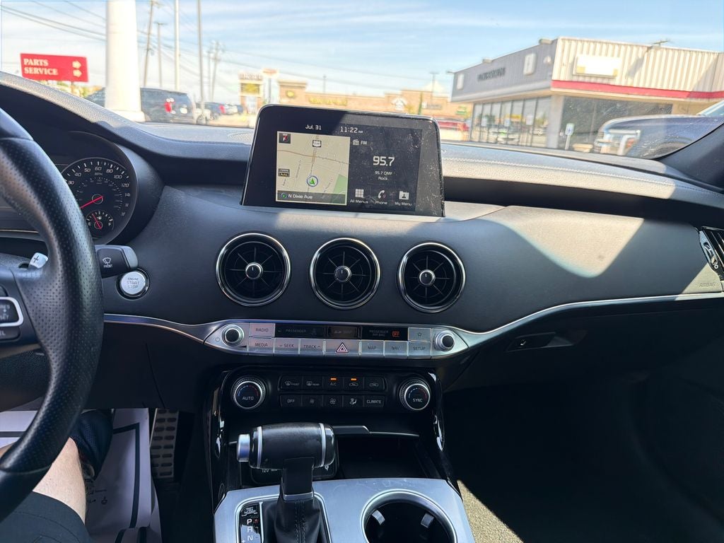 2019 Kia Stinger GT1