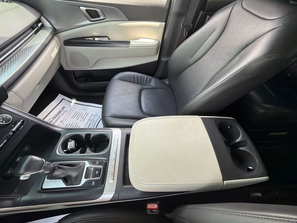 2024 Kia Carnival LX