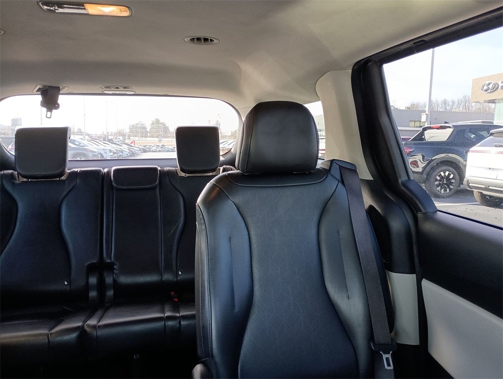 2022 Kia Carnival LXS