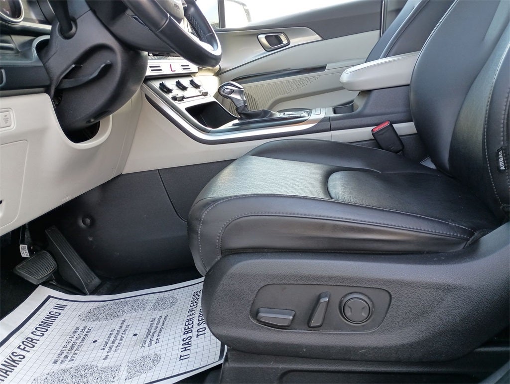 2022 Kia Carnival LXS