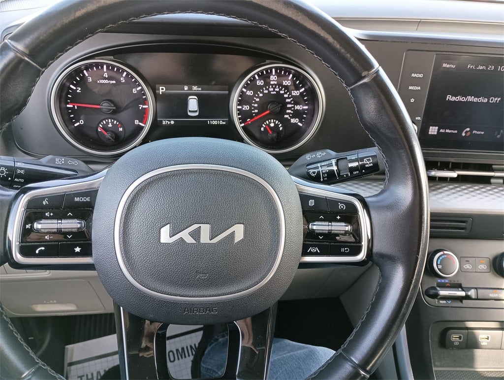 2022 Kia Carnival LXS