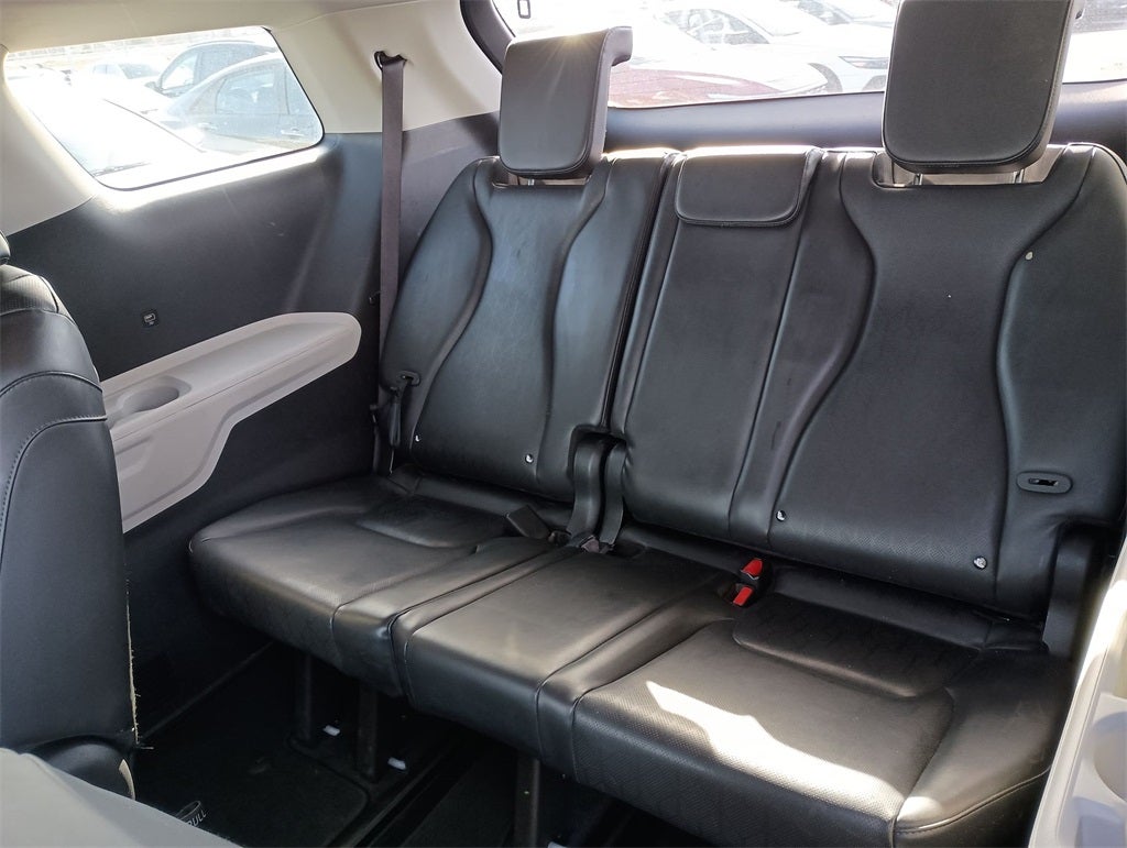 2022 Kia Carnival LXS