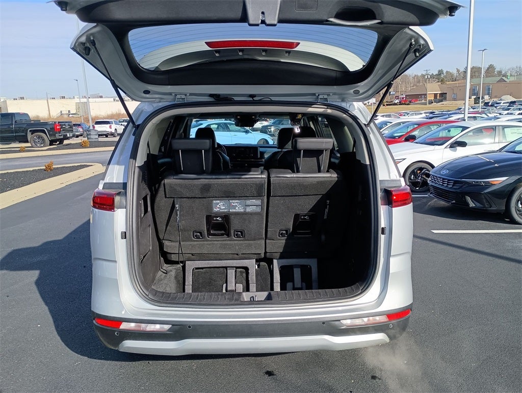 2022 Kia Carnival LXS