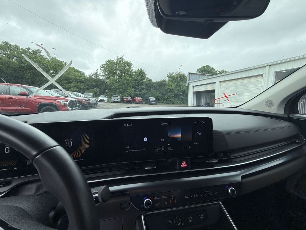 2025 Kia Carnival LXS