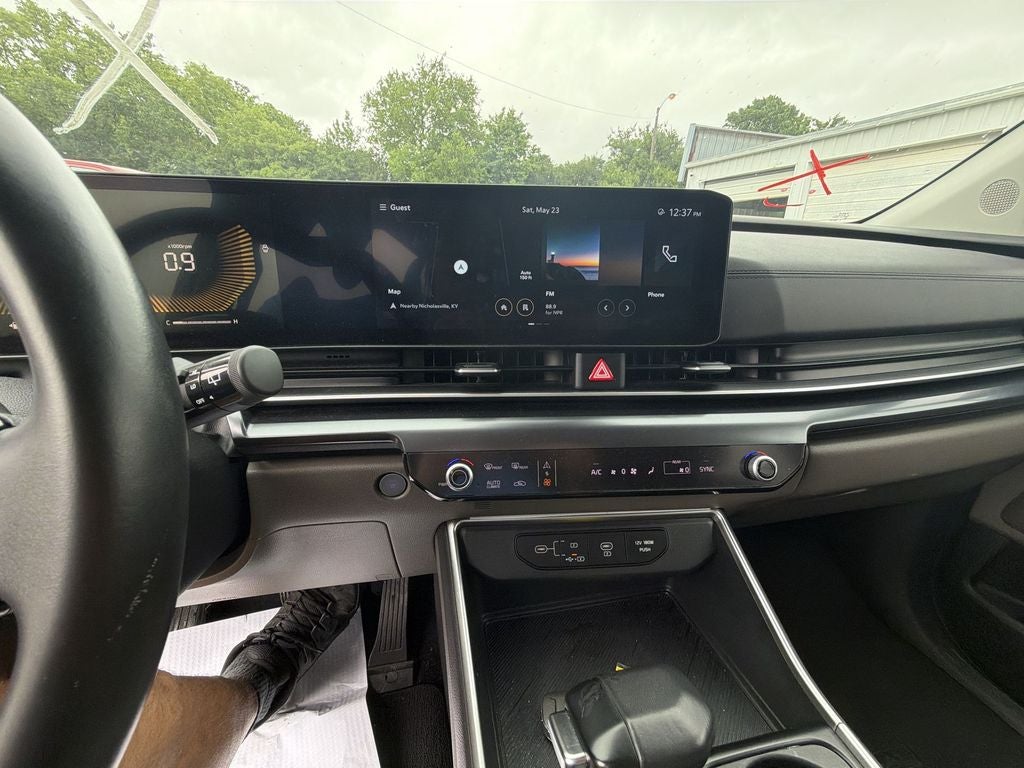 2025 Kia Carnival LXS