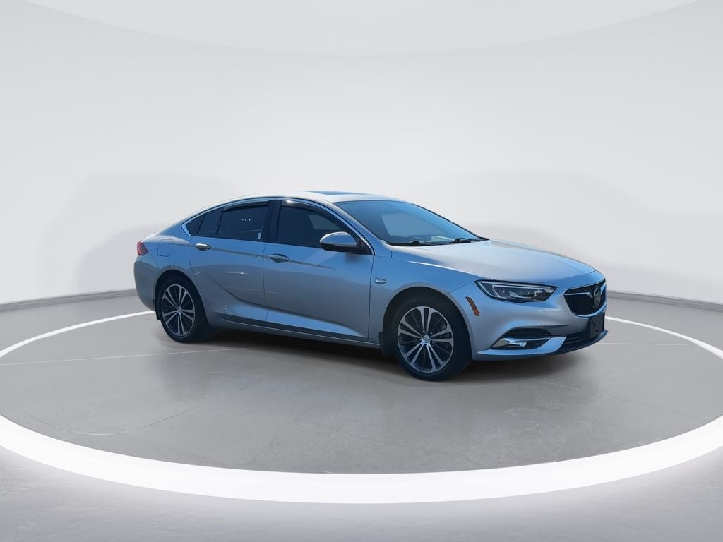 2018 Buick Regal Essence