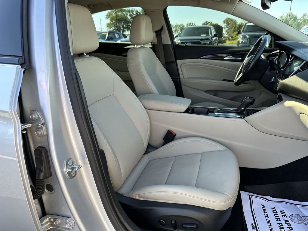 2018 Buick Regal Essence