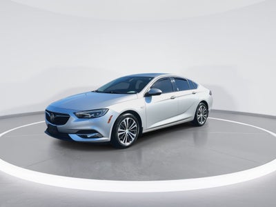 2018 Buick Regal Essence