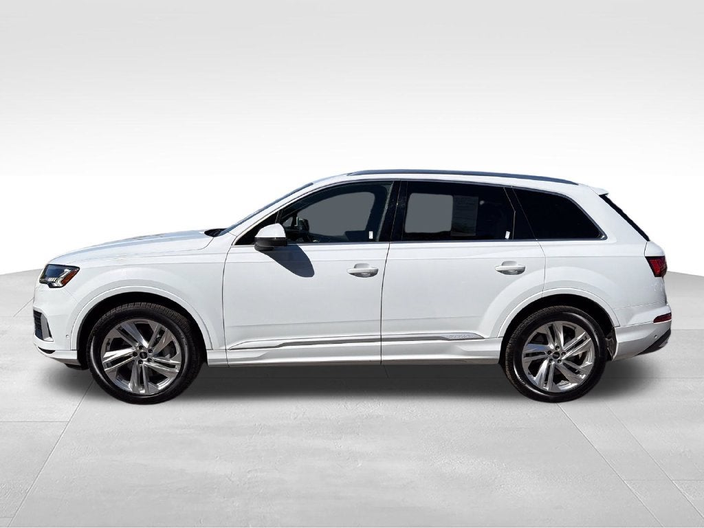 2021 Audi Q7 45 Premium Plus quattro