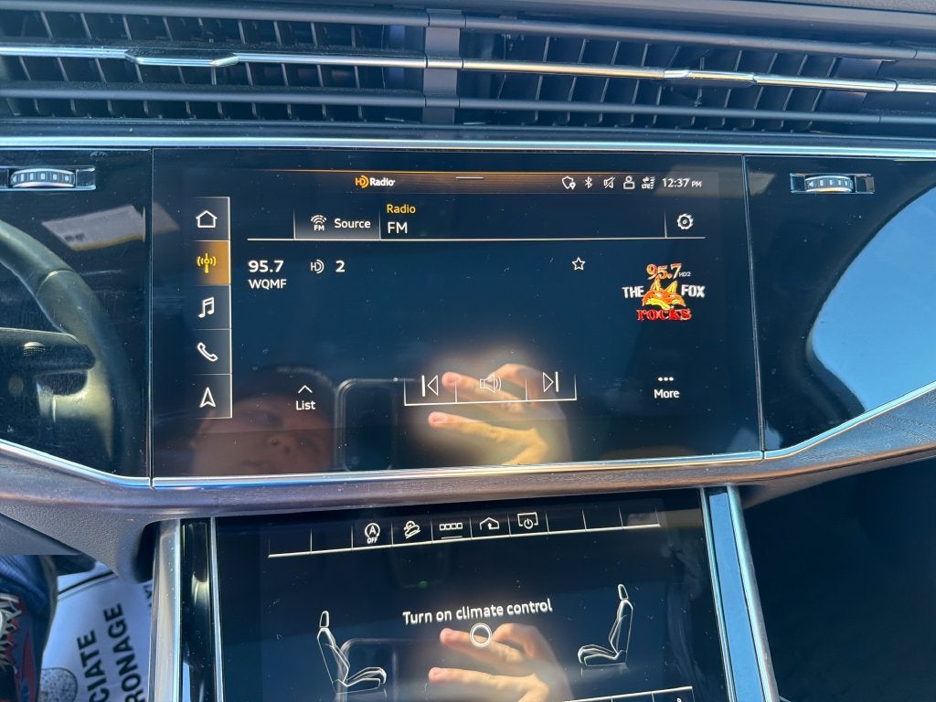 2021 Audi Q7 45 Premium Plus quattro