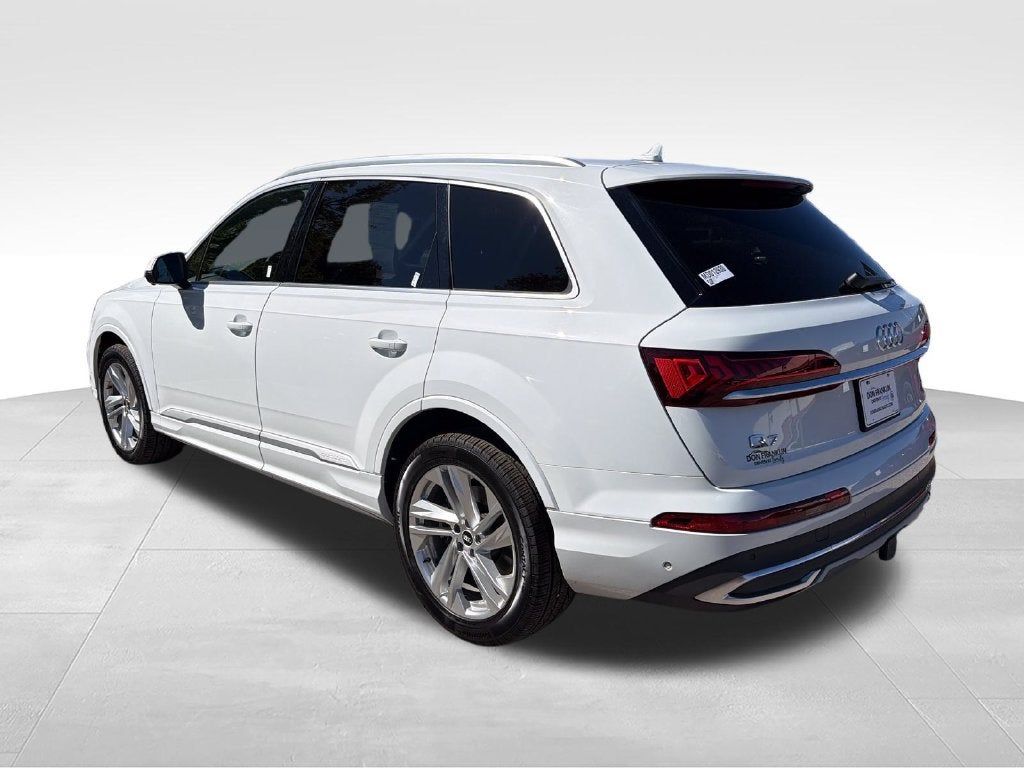 2021 Audi Q7 45 Premium Plus quattro
